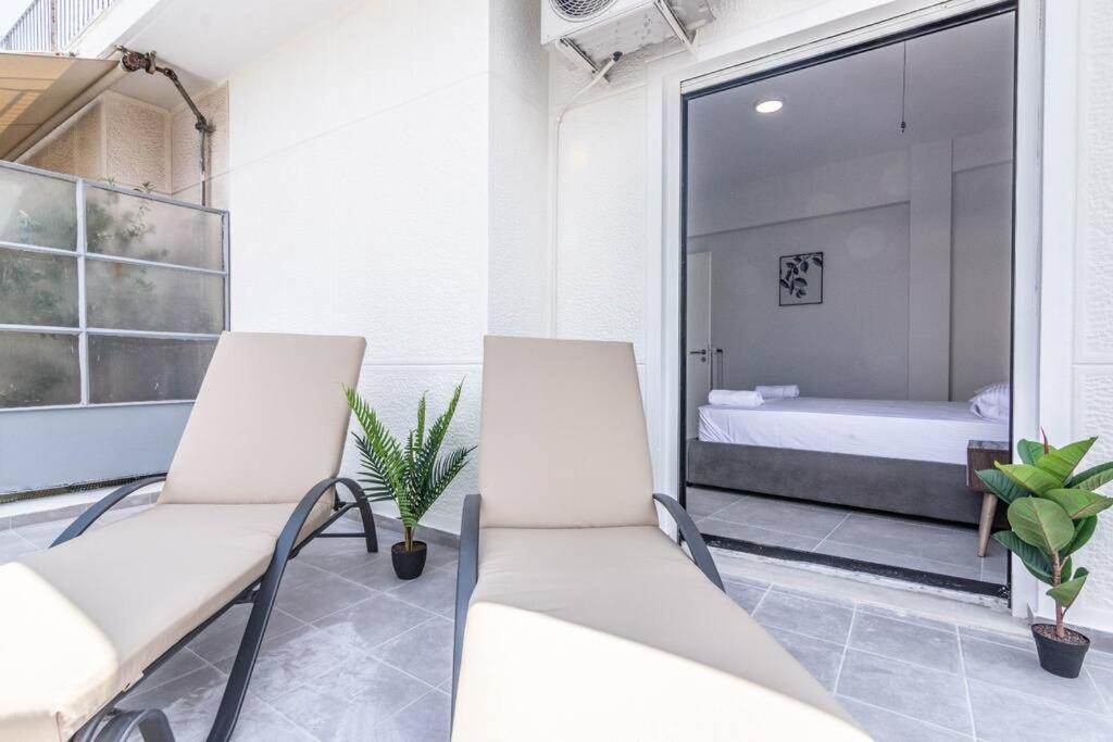 Apartment Garden Of Eden In Koukaki Athens